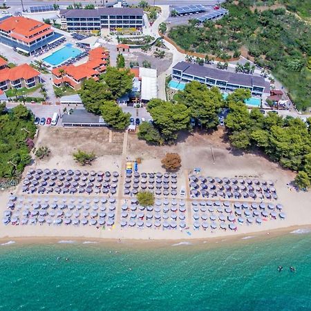 Lagomandra Beach Hotel 외부 사진