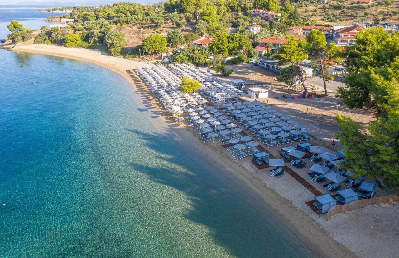 Lagomandra Beach Hotel 외부 사진