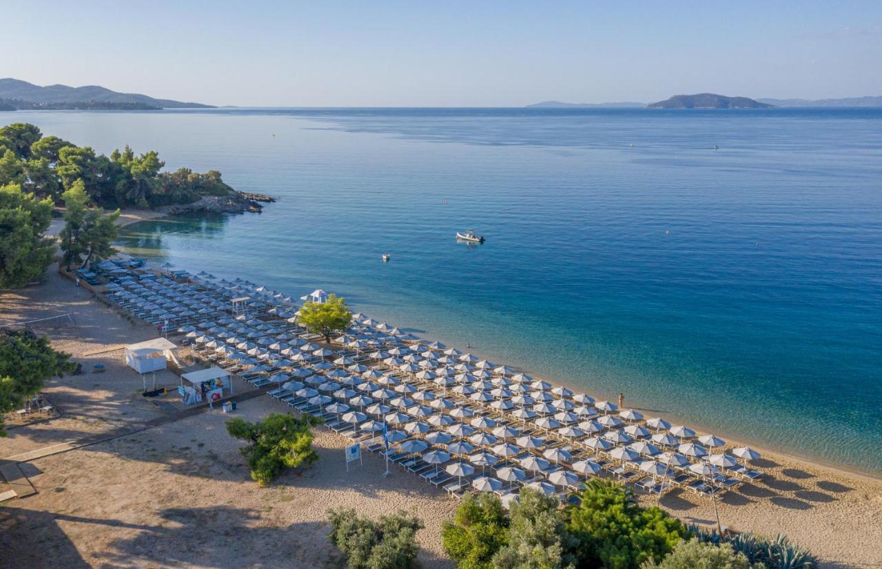 Lagomandra Beach Hotel 외부 사진