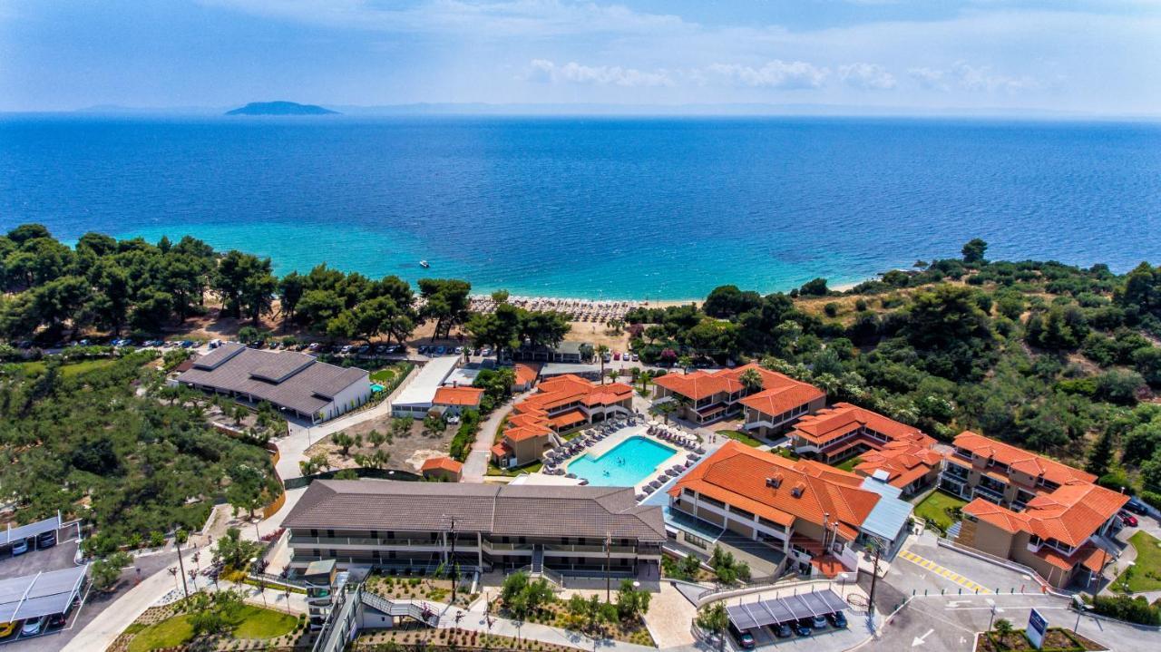 Lagomandra Beach Hotel 외부 사진