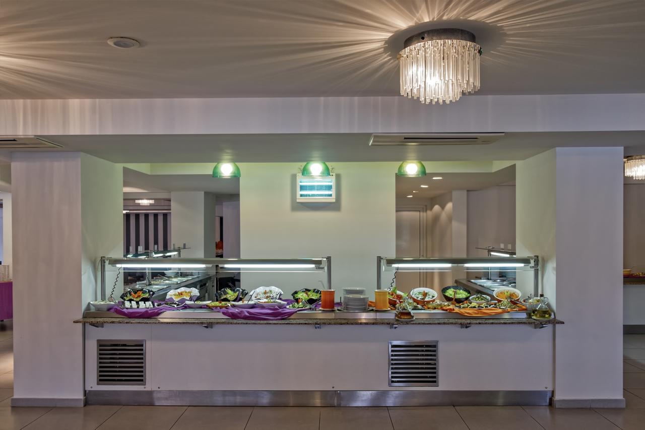 Lagomandra Beach Hotel 외부 사진