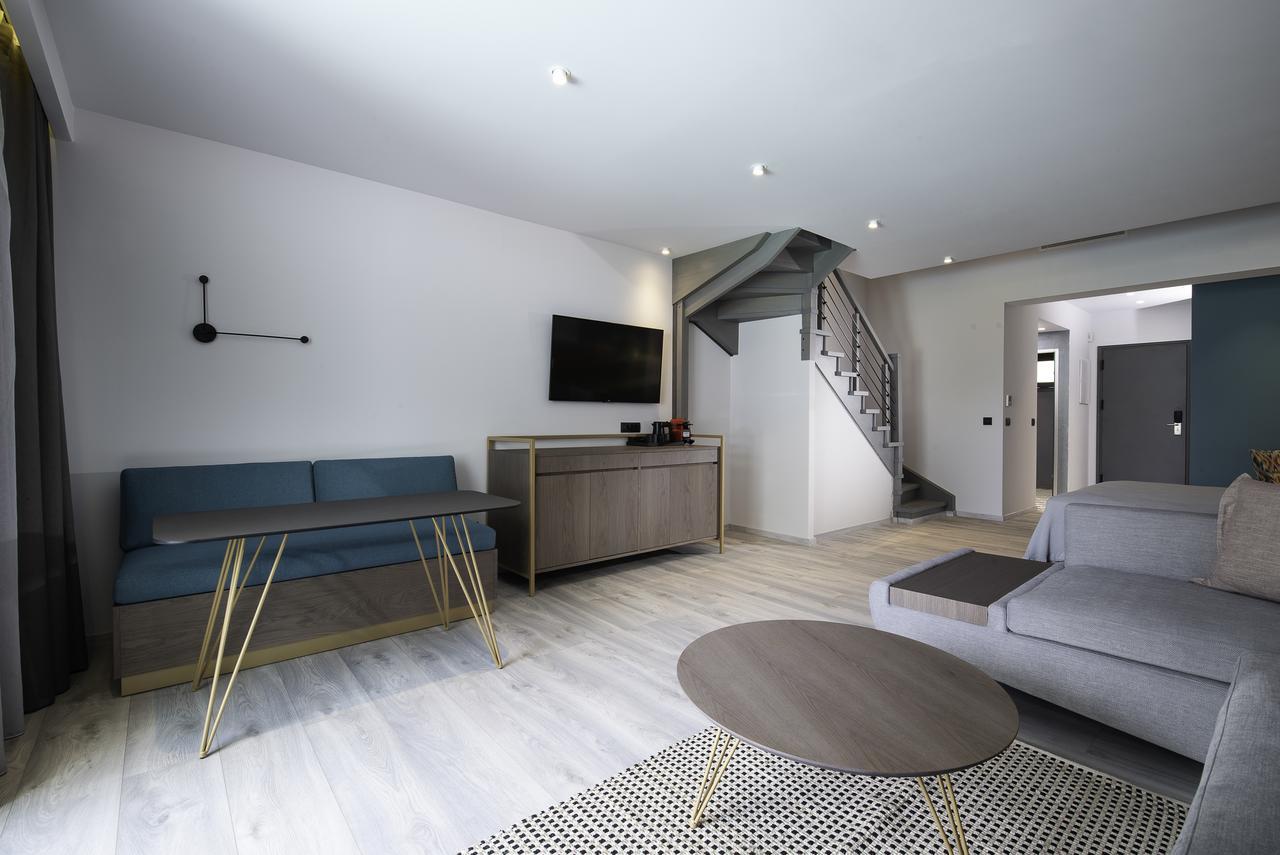 Lagomandra Beach Hotel 외부 사진